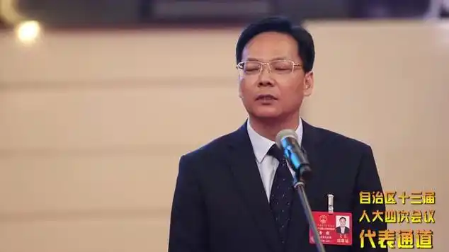 自治区人大代表乌海市市长唐毅