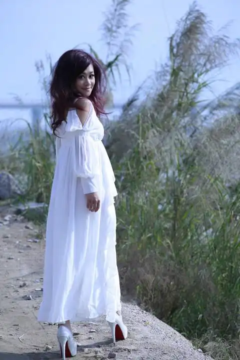 歌手梦然全新 写真集