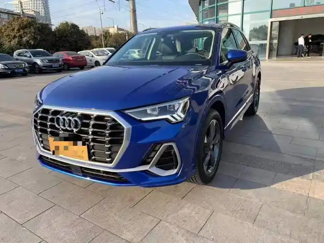 买车后实拍奥迪q3雪邦蓝20来万性价比真好