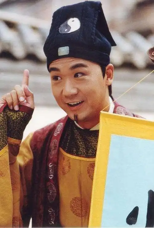 内地张国立,陈志鹏,杨若兮《财神传奇》大家就非常熟悉了而且里面的