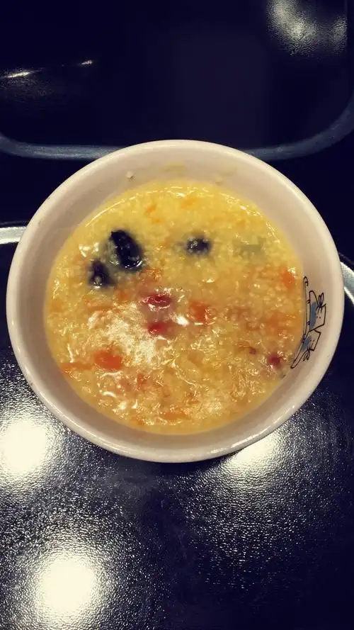 小米红枣南瓜粥