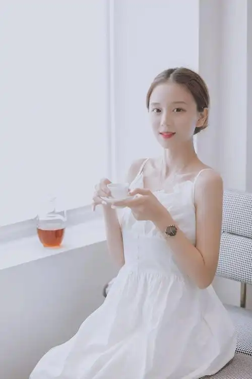 店内环境自带美颜滤镜 随便拍你都是 霸屏朋友圈的"白富美" 小仙女们