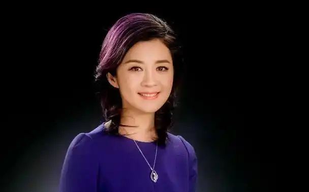 许戈辉:为何离开央视到凤凰卫视,低调嫁丁健甜蜜相守仍被嘲?