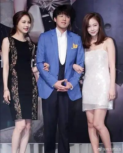 巧的是柳时元与徐智英也相差九岁,据悉当时两人已认识两年,交往也已