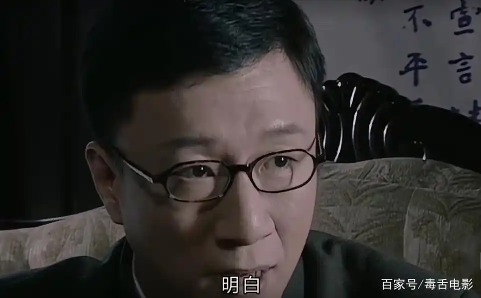 国产谍战剧天花板,孙红雷的巅峰之作,翻来覆去看十几年都不会腻