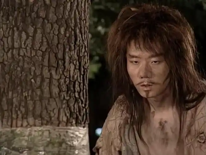 杨洁版《西游记》曹铎饰黄眉妖王黄眉大王程力栋版《西游记》周仲饰黄