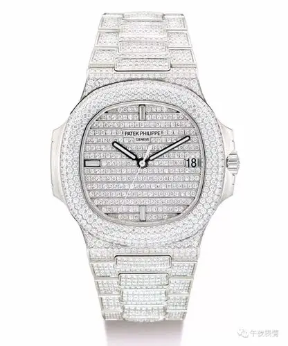 午夜表情1亿3900万成交额钟表拍卖再刷纪录