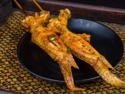 重庆烧烤-烤鸡全翅美食