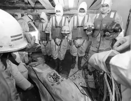 沉船遇难者今日头七东方之星未配备黑匣子无强制规定