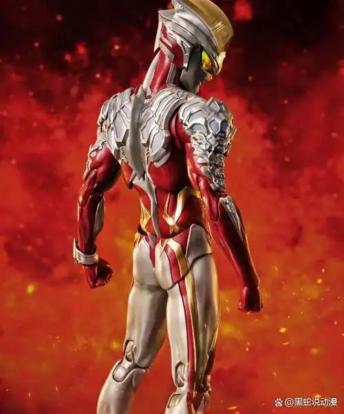 赛罗奥特曼强壮日冕型可动手办官图公开 当年红色形态还不是厨子