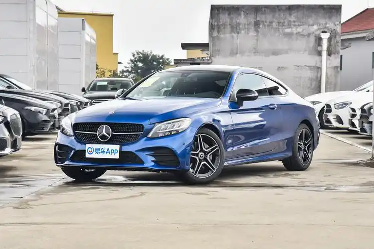 1,近期,2023款奔驰gle轿跑正式上市,新车共推出4款燃油版车型和1款插