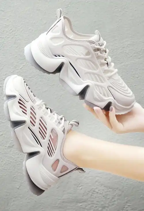 原宿真皮网鞋透气老爹鞋厚底运动鞋女鞋子学生球鞋百搭跑鞋增高鞋