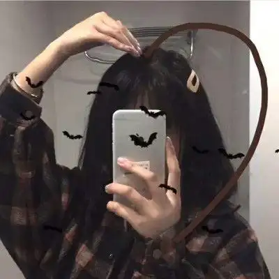 比心头像女生真人图片个性女生比心手势头像比心的头像女生