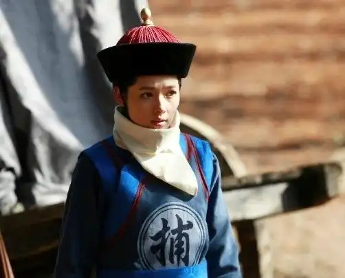 郭碧婷版十三姨"男扮女装"