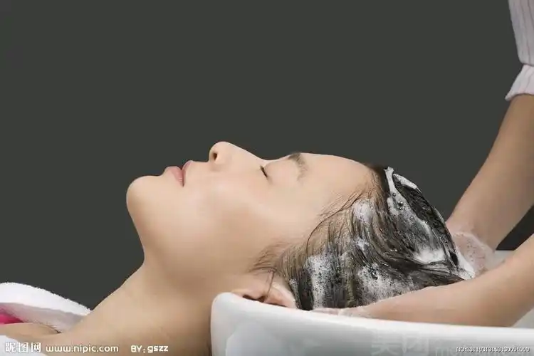 爱丝美发怎么样_团购爱丝美发-泰式洗头-美团网