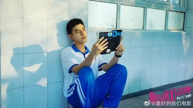 同款护肤秘籍可以安排了|陈飞宇|秘果|最好的我们_新浪时尚_新浪网