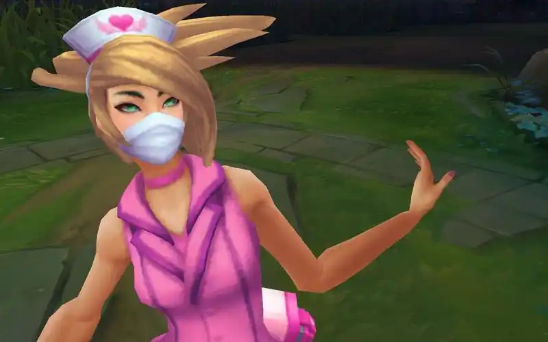 阿卡丽你的新护士服到了