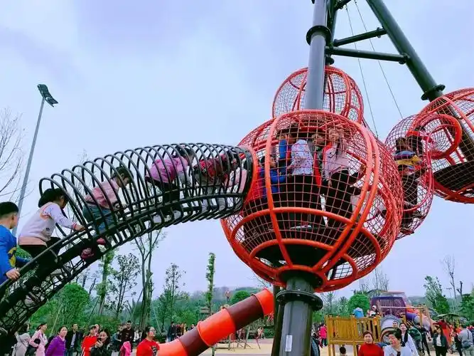 亲子踏青 邻里潼行——璧山枫香湖儿童公园欢乐游圆满结束!