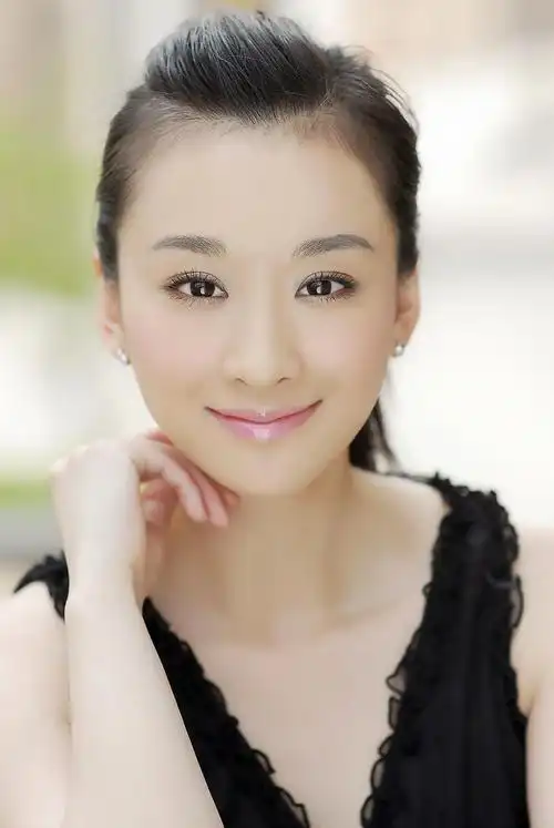 淡妆素雅彰显十足韵味听音乐赏美女六十七