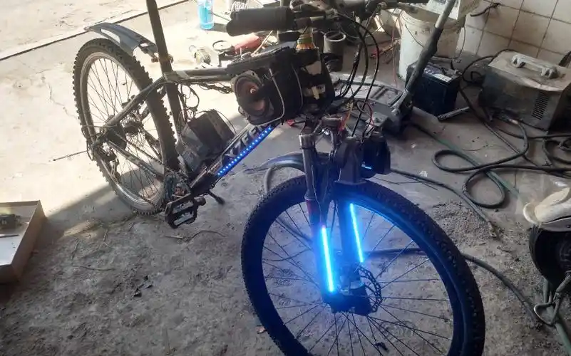 爆改山地自行车