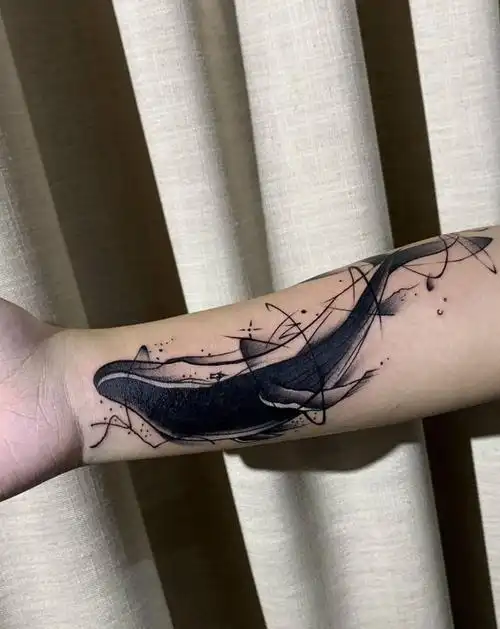 鲸鱼遮盖纹身图片_手臂手部纹身图案