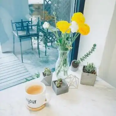 好看的花朵风景微信头像 花藻与春风