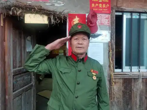 重温战役故事一个老兵的记忆访对越自卫反击战立功老兵石文明