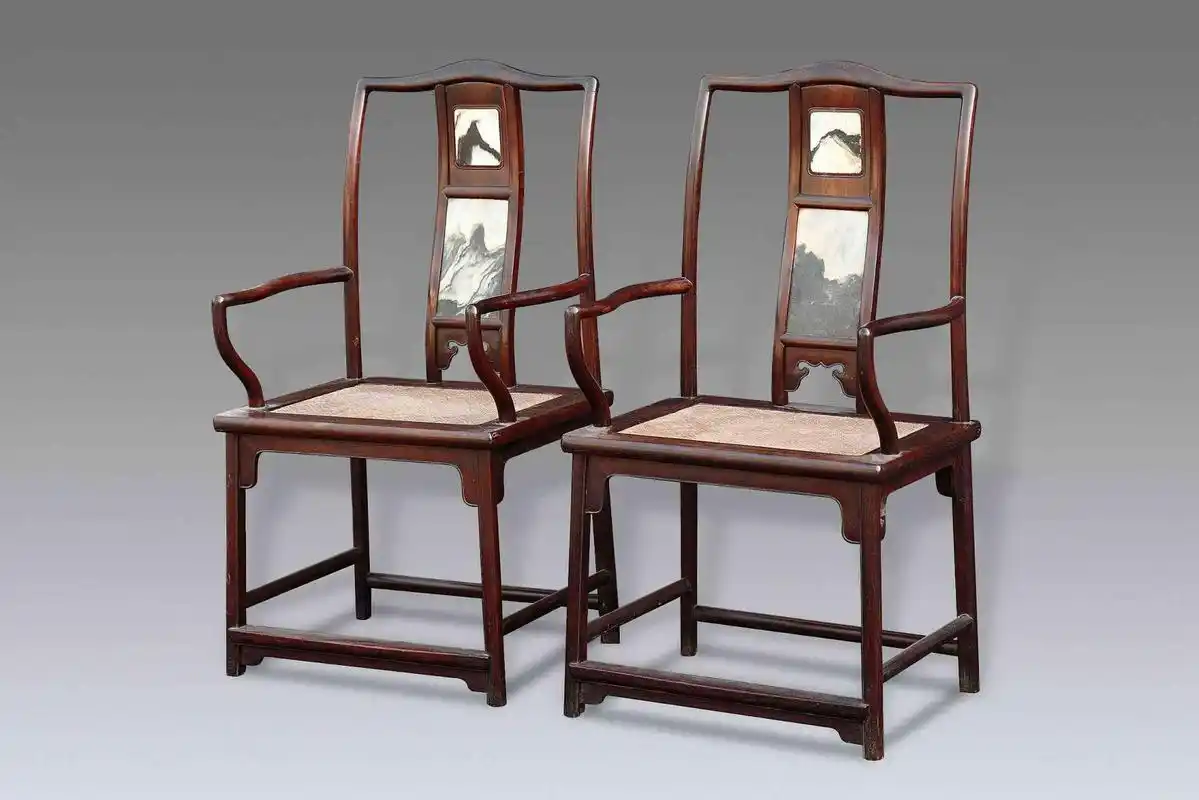 文物# 清代家具的艺术风格到了雍正至乾隆年间,才逐步凸显.