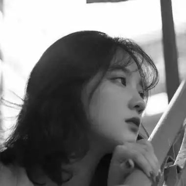 黑白伤感的女生头像 错过了就是陌路_女生头像_我要个性网