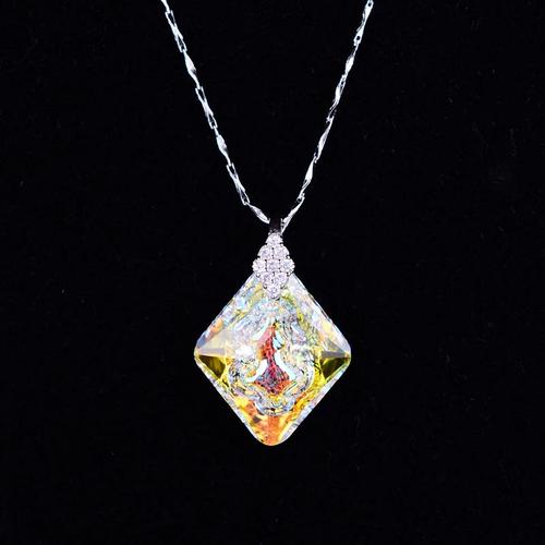 新款奥地利水晶菱形水晶项链女 925纯银吊坠闪亮大气日韩饰品