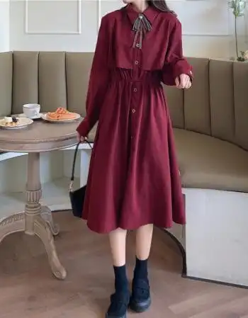 连衣裙红色连衣裙女新款娃娃领季内搭打底连衣裙女学生款式二酒红色s