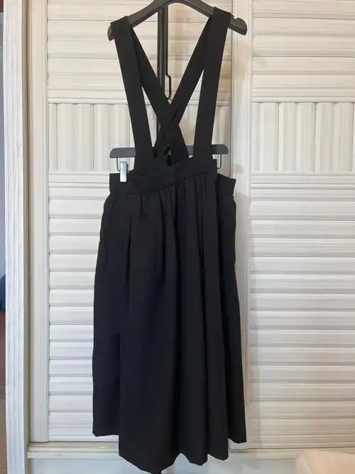 周雨彤同款cdg交叉折叠背带裙