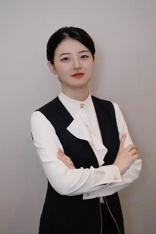 形象照 |平安银行郑州分行季度明星