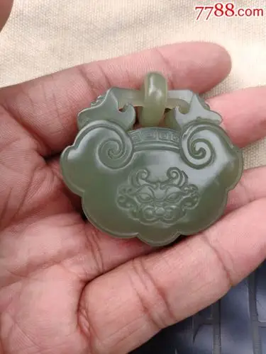 和田青玉双面雕长命锁-和田玉-7788收藏