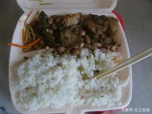 38张农民工真实生活照,翻到图3我骄傲了!