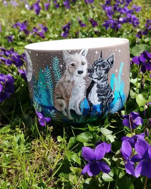 将宠物绘画在杯子上的创意可能比猫爪杯还有市场