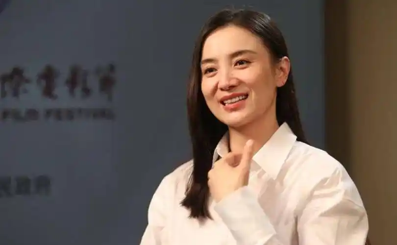 《可凡倾听》,走近演员宋佳:一切都是最好的安排_角色_观众_表演