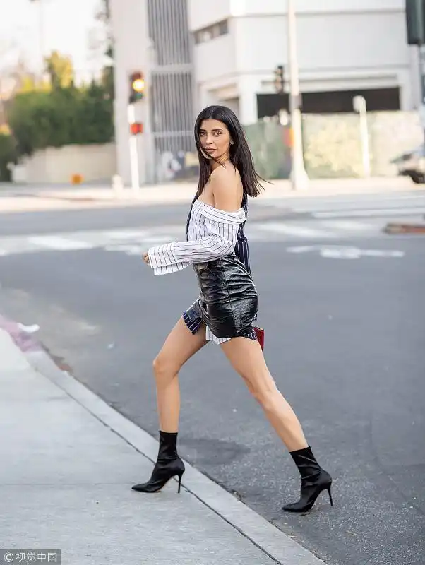 12月27日演员,超模nicole williams(妮可·威廉姆斯)在美国北加州地区