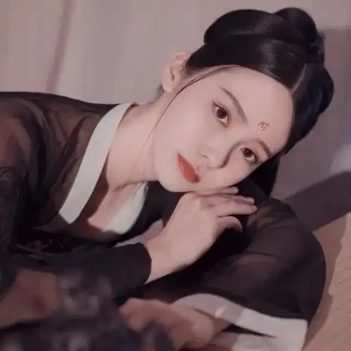 高情商拒绝别人的表白的句子,表达爱意的高情商句子