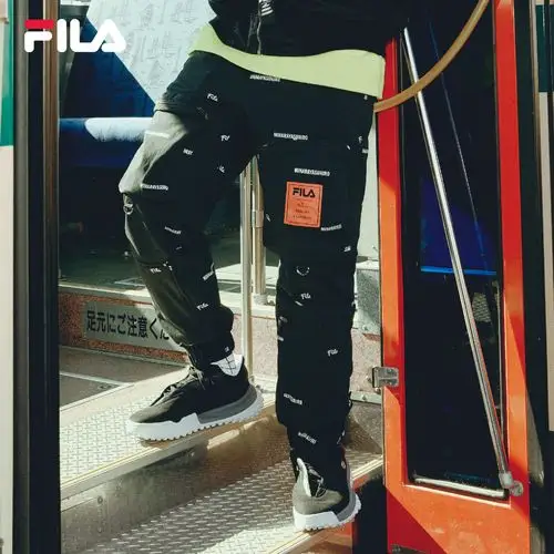 fila × mihara斐乐男士梭织长裤2021春季新款束脚满印休闲工装裤