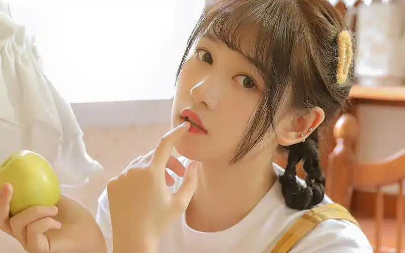 清甜可爱美少女图片桌面壁纸_美女壁纸_壁纸下载_美桌网