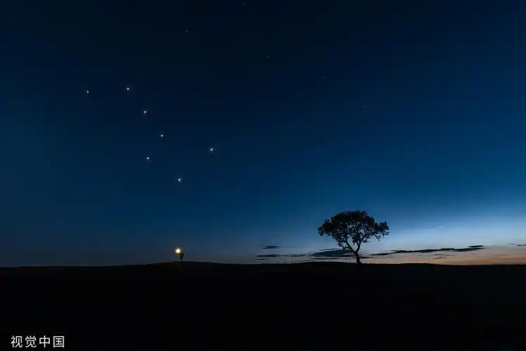 勺子柄形状的北斗七星 来源:视觉中国