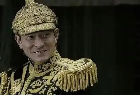 刘德华最帅的一幕,身穿北洋军阀军官礼服