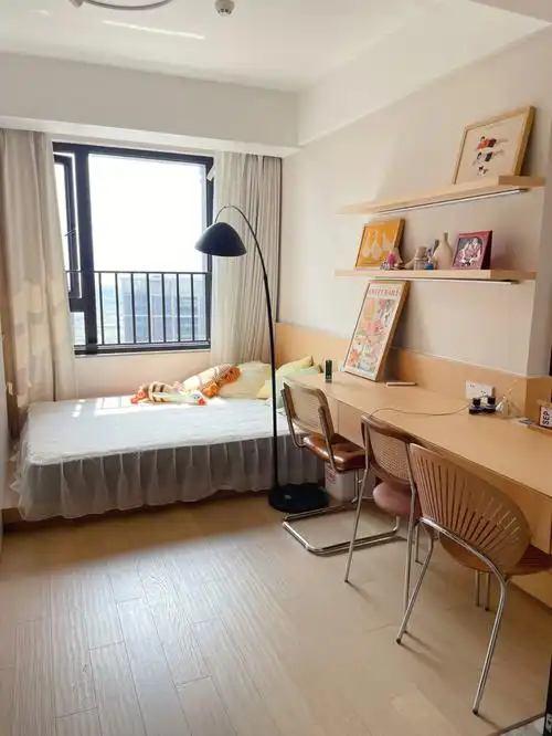 我的装修记录  #8平米卧室改造 #多功能房间  #这才是多功能小书房