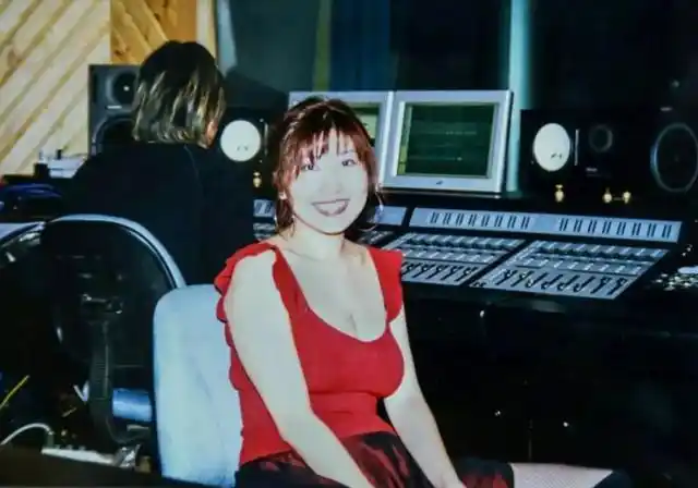 "女王"张蔷:一张专辑换一套四合院,17岁靠唱歌实现财富自由