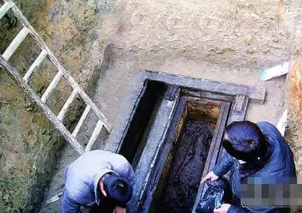 激情短片免费下载:千年古墓走出活女尸?名叫凌惠平还能发声