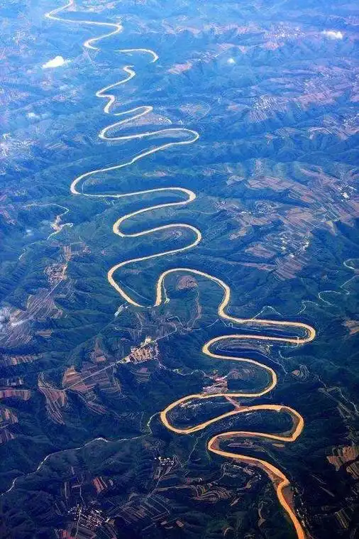 长江黄河——中华民族的 母亲河!养育着中华儿女 祖祖辈辈,一 - 抖音