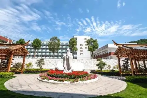 福永中学丨曾经的中考王者没落之后如今怎么样了