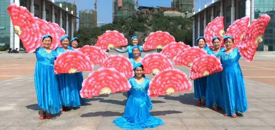 扇子舞实在太美学会这几种队形更好看