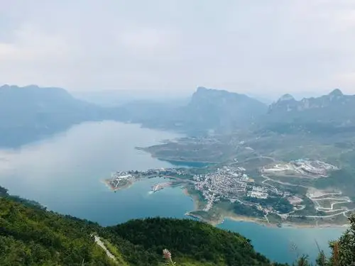在全市着力打造全域旅游的当下,北盘江的中下游——牂牁江风景名胜区